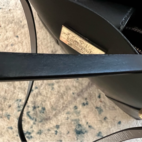 Kate Spade Tote in Black, Excellent Condition - Picture 12 of 13